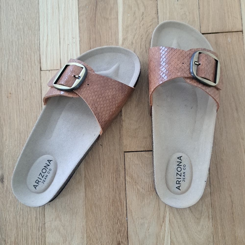 Brown Arizona Sandals (nib)